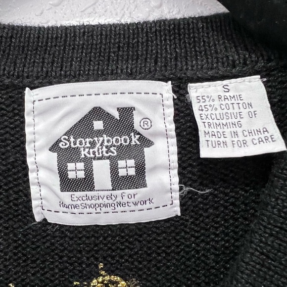 Storybook Knits Black and Red Jacket Bold Geometric Design small - Picture 2 of 10